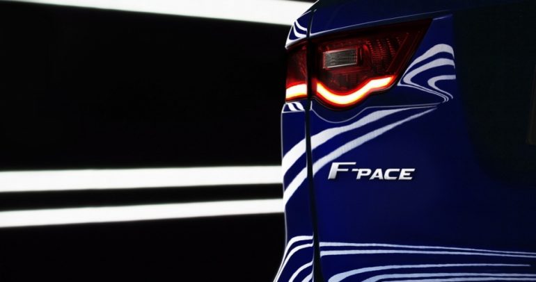 سيارة عائلية رياضية جديدة من جاكوار: F-PACE